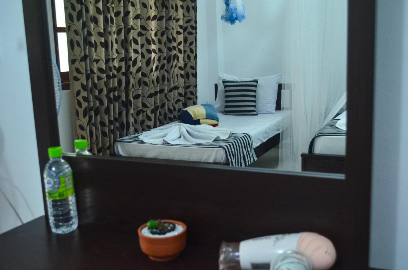 New Blue Home Ella Bagian luar foto