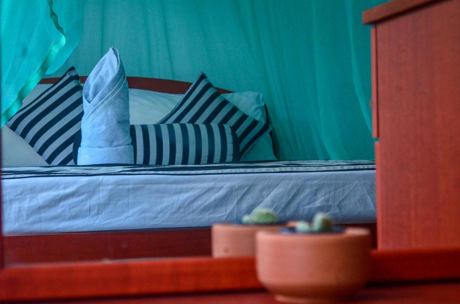 New Blue Home Ella Bagian luar foto